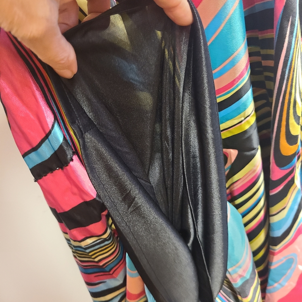 DAVE & JOHNNY Size 6 Formal Gown Evening Dress Rainbow Optical Illusion - Picture 12 of 16